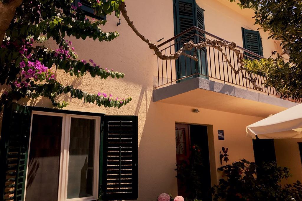 Apartments And Rooms Tomas Podstrana Dış mekan fotoğraf